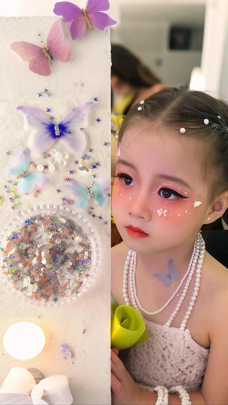 5岁女童直播教化妆?需从娃娃抓起的不是美妆而是美育